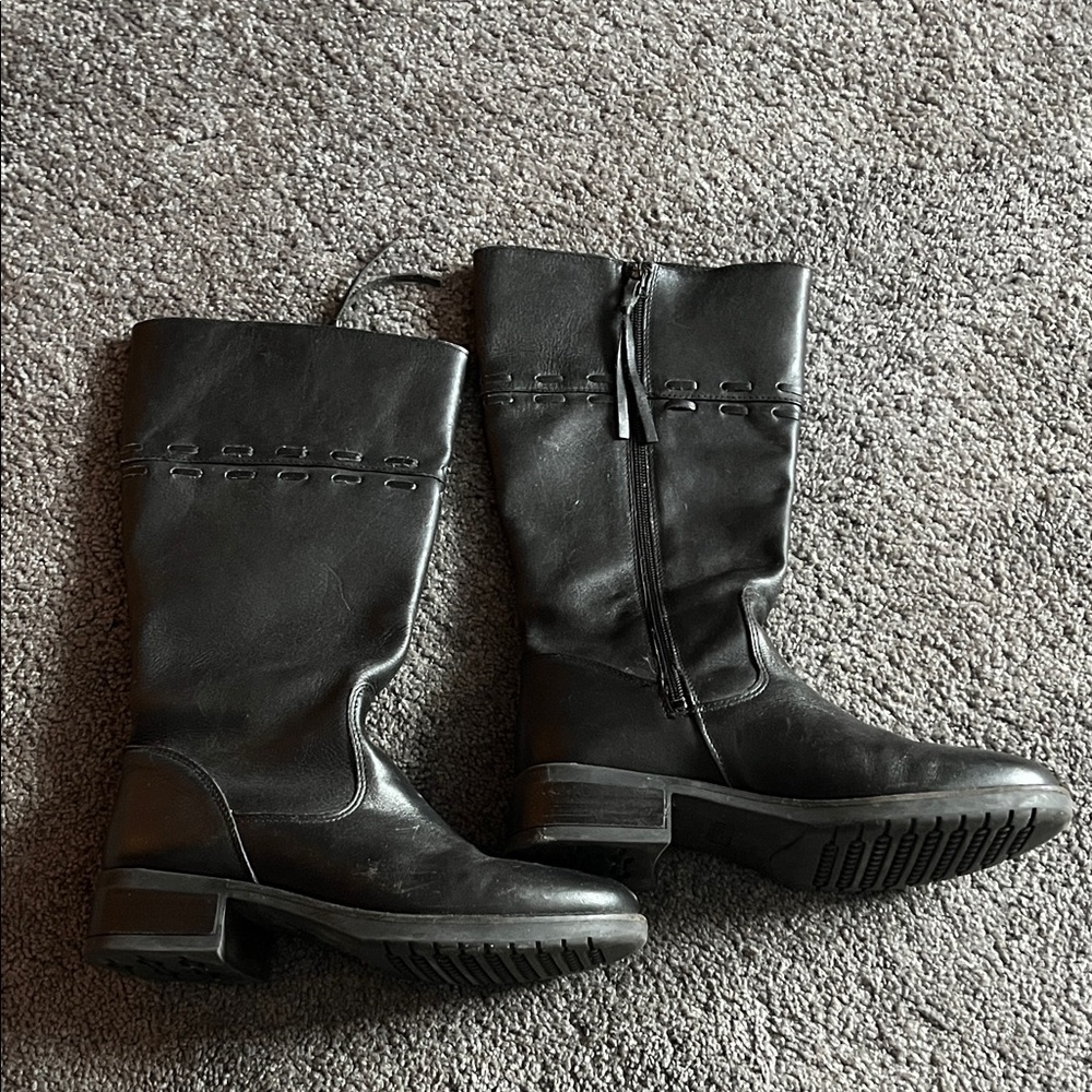 L.L. Bean Black Leather Lined Boots Size 7